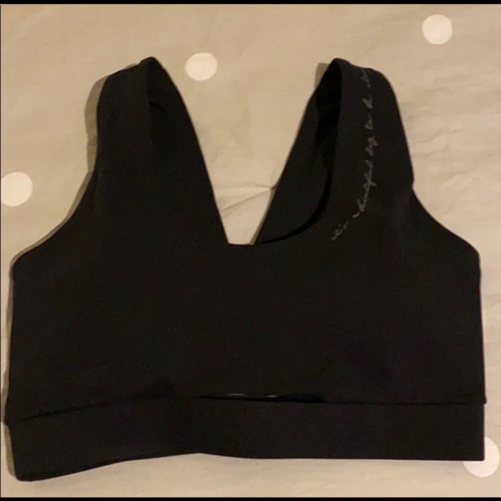 Whitney Simmons x GymShark black sports bra